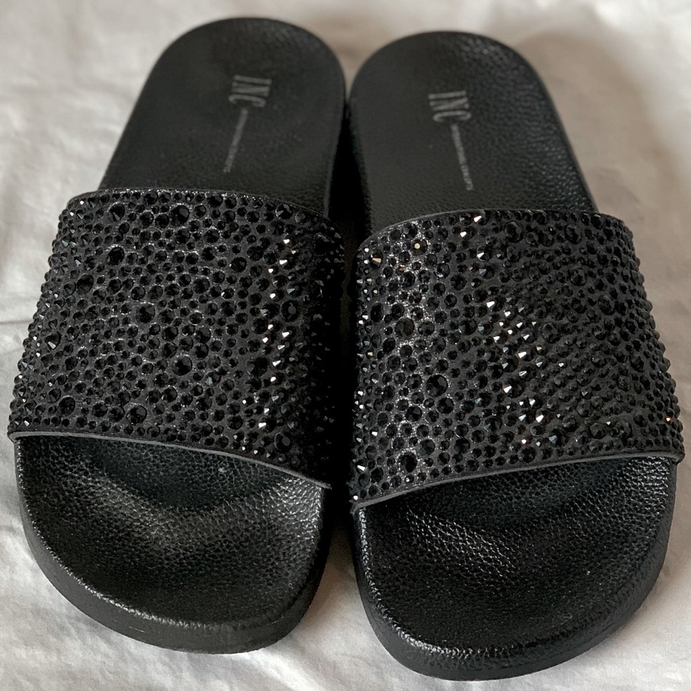 Womans Peymin Pool Slides